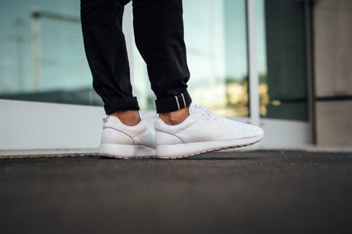 Nike Roshe One Knit JCRD - White / Sail - Summit White