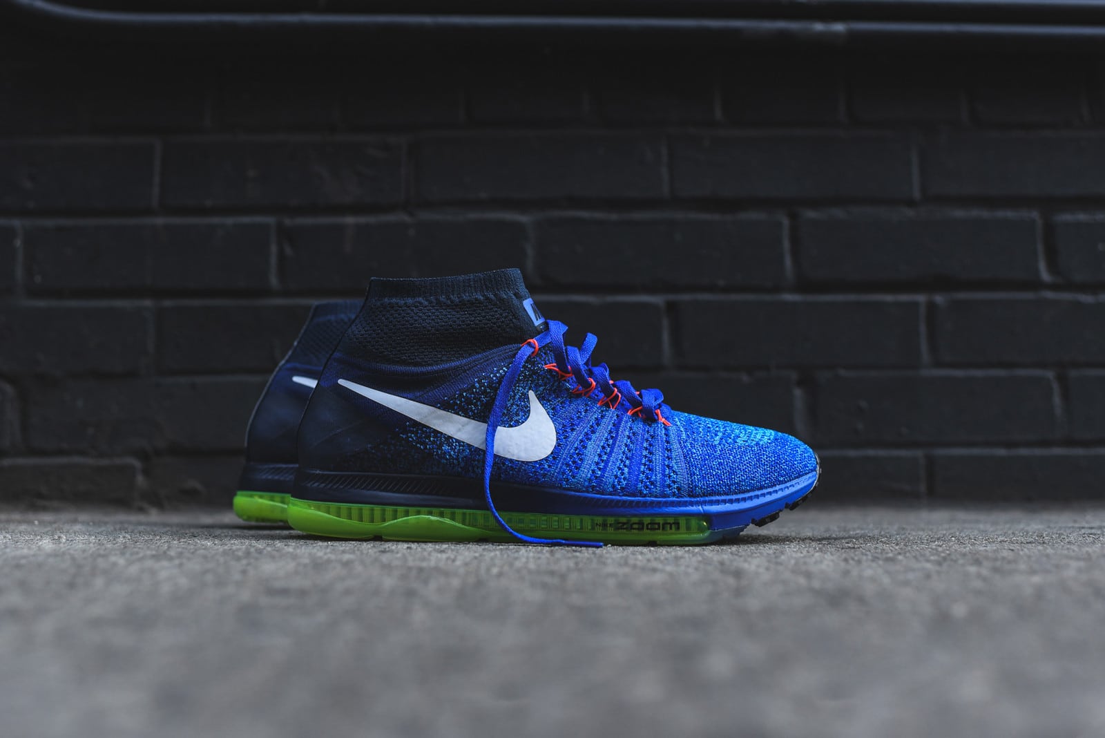 Nike_Zoom_All_Out_Flyknit_Pre_Heat_Blue_Volt_1