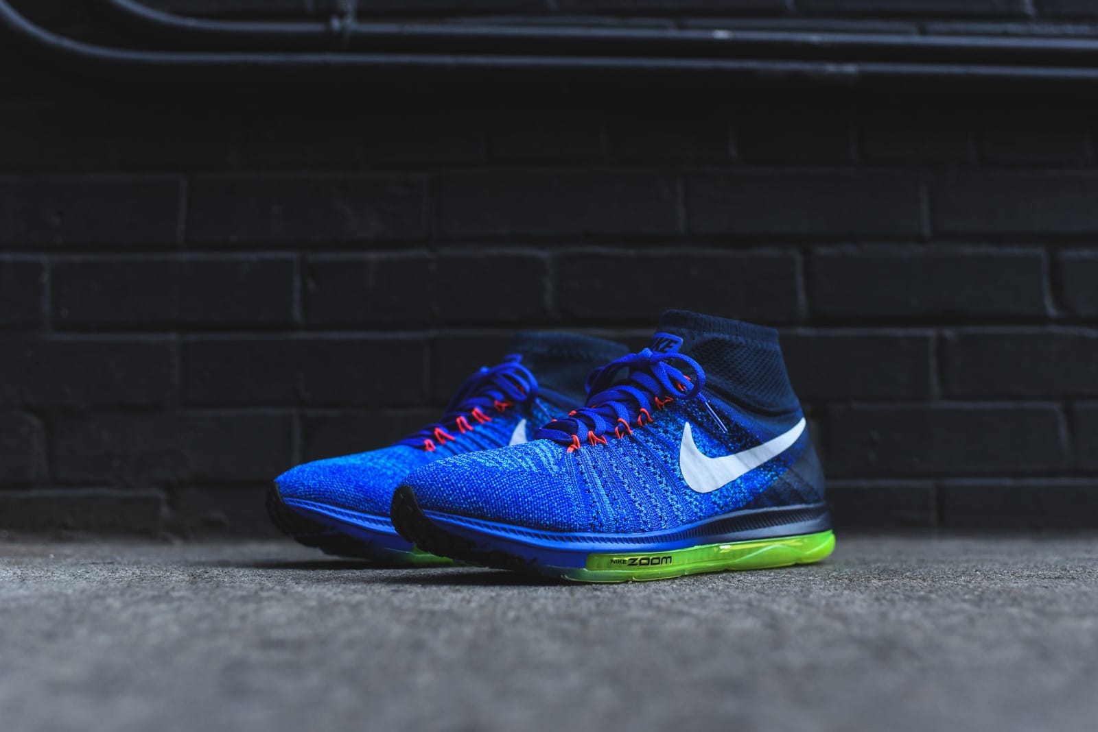 Nike_Zoom_All_Out_Flyknit_Pre_Heat_Blue_Volt_3