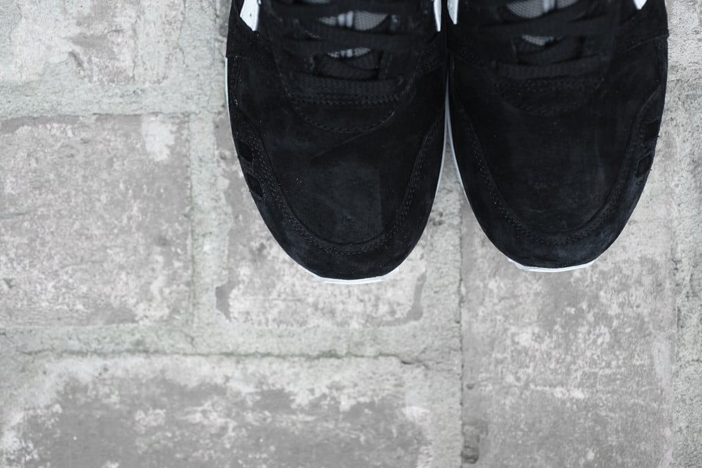 asics_gel_lyte_iii_black-soft_grey_Sneaker_Politics_-2145