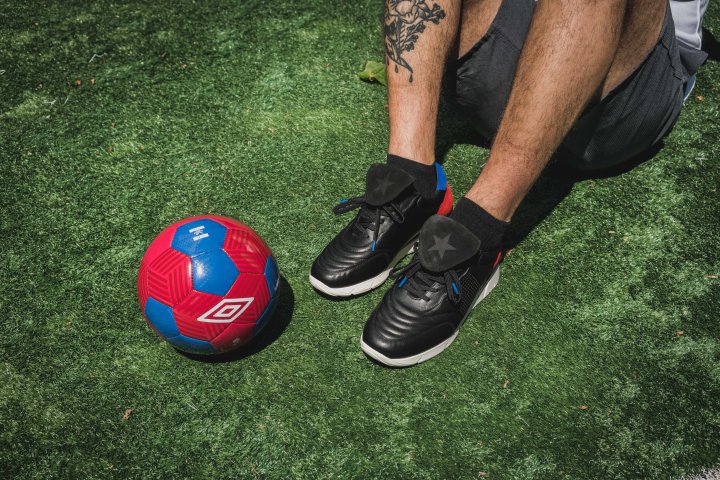 packer-umbro-copa-100-linesman-on-foot-5