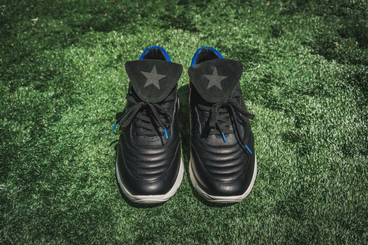 packer-umbro-copa-100-linesman-trainer-5