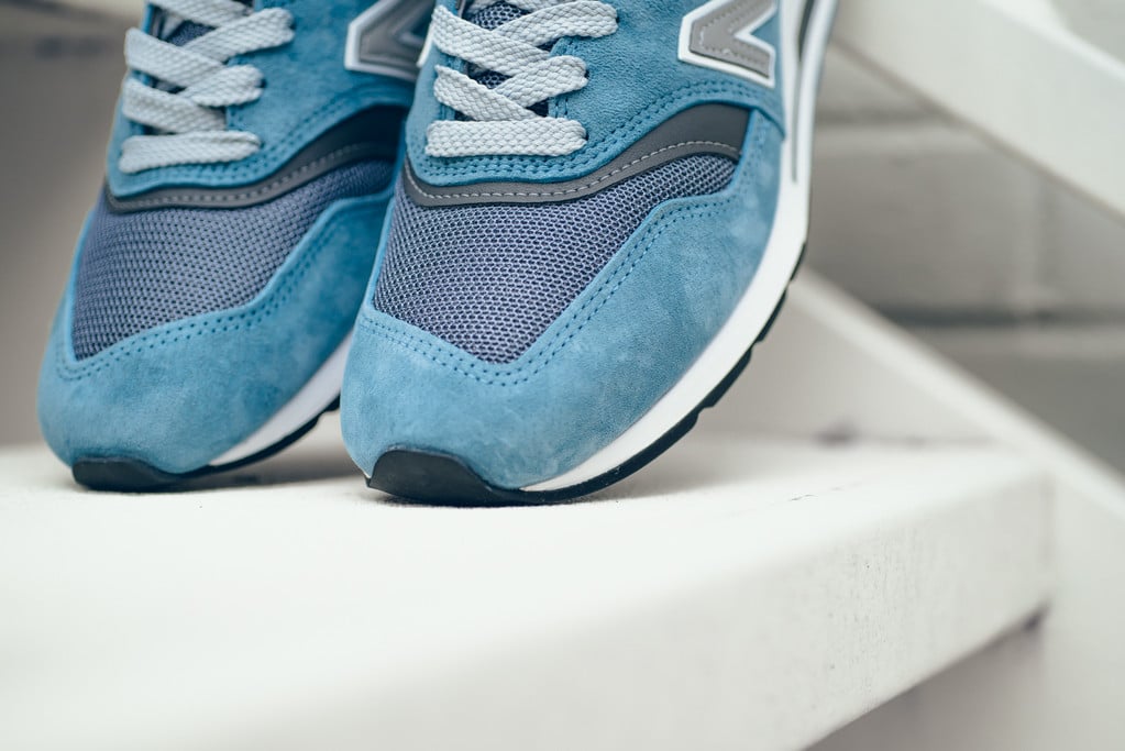 NEW BALANCE 997-ICE BLUE-GREY-8