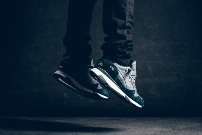Diadora V7000 Italia - Steel Grey / Total Eclipse