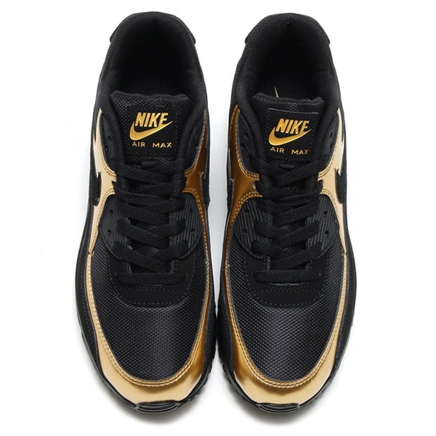 NIKE SPORTSWEAR-BLACK AND GOLD PACK-4