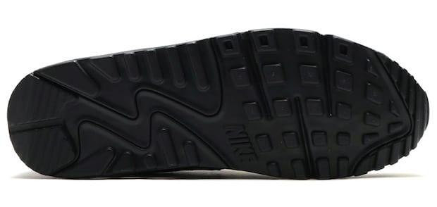 NIKE SPORTSWEAR-BLACK AND GOLD PACK-6