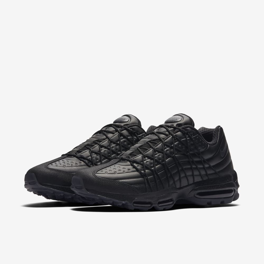 Nike Air Max Ultra SE Triple Black Pack-16