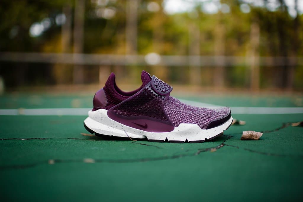 Nike Sock Dart SE Premium Night Maroon-5