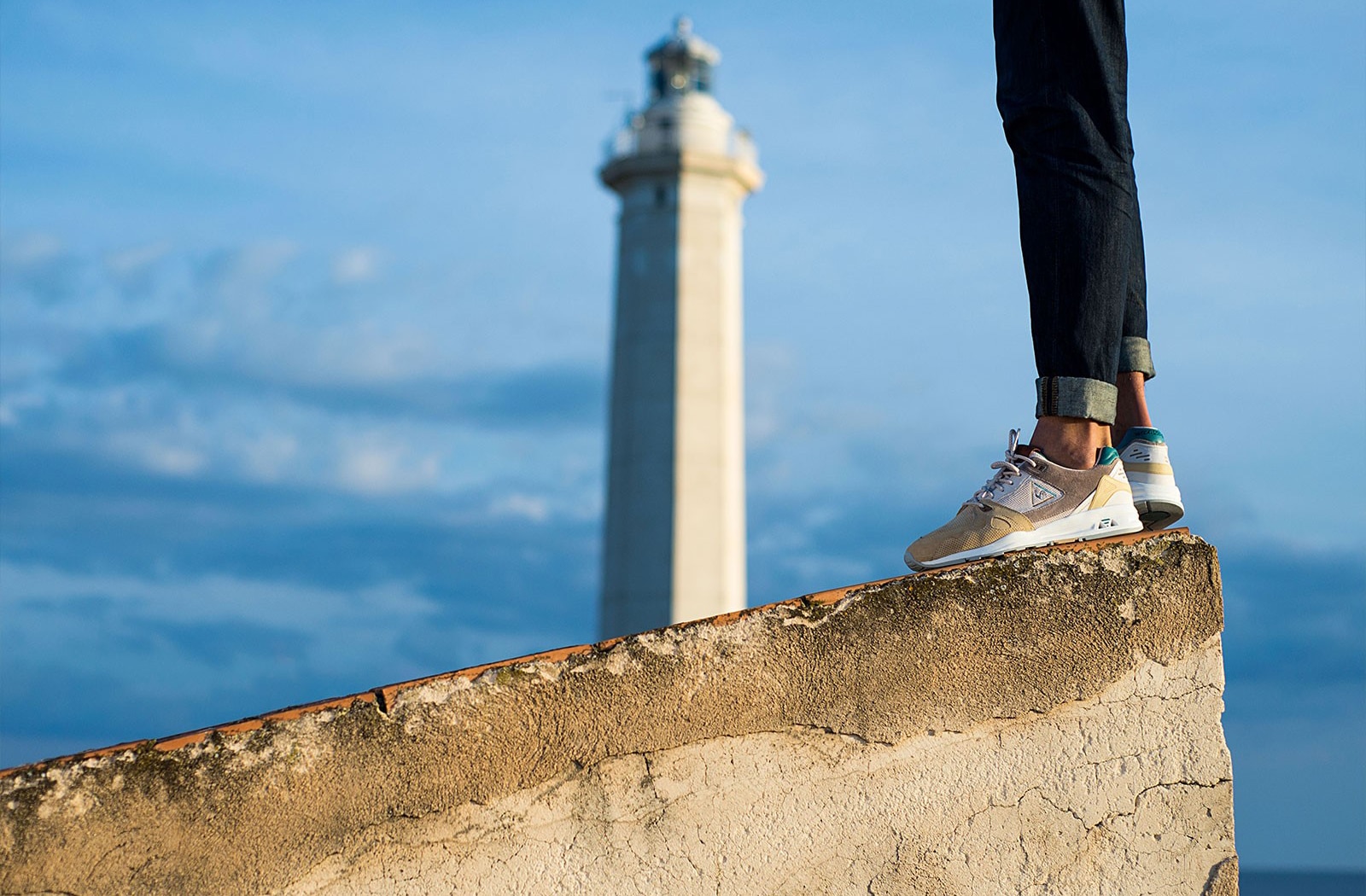 Sneakers76 x Le Coq Sportif R1000 10th Anniversary The Guardian Of The Sea-3