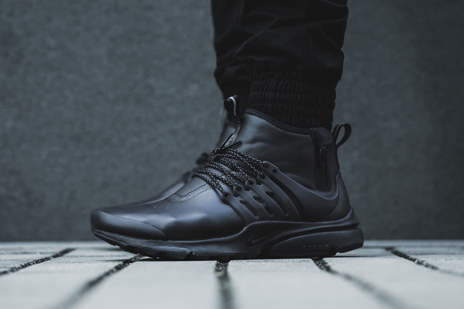 nike-air-presto-mid-utility-closer-look-2
