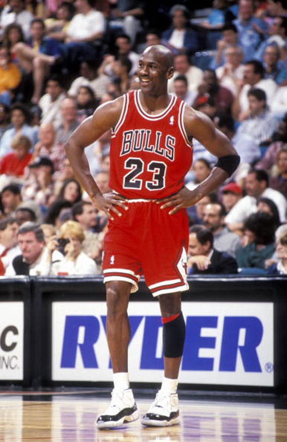 Michael Jordan-Air Jordan 11-4