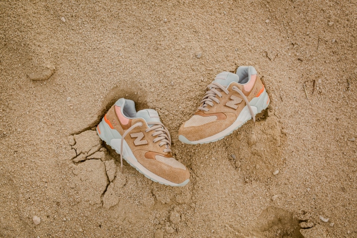 Packer Shoes x New Balance 999 Camel-1