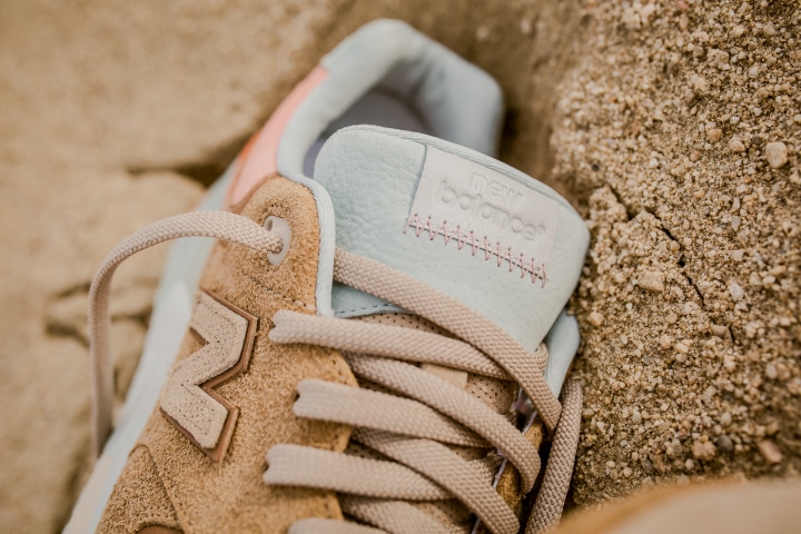 Packer Shoes x New Balance 999 Camel-12