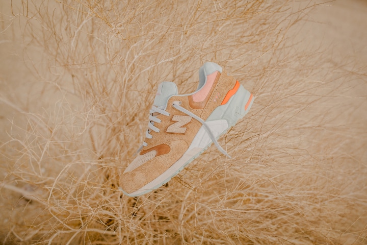 Packer Shoes x New Balance 999 Camel-2