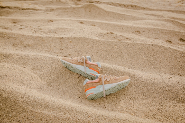 Packer Shoes x New Balance 999 Camel-3