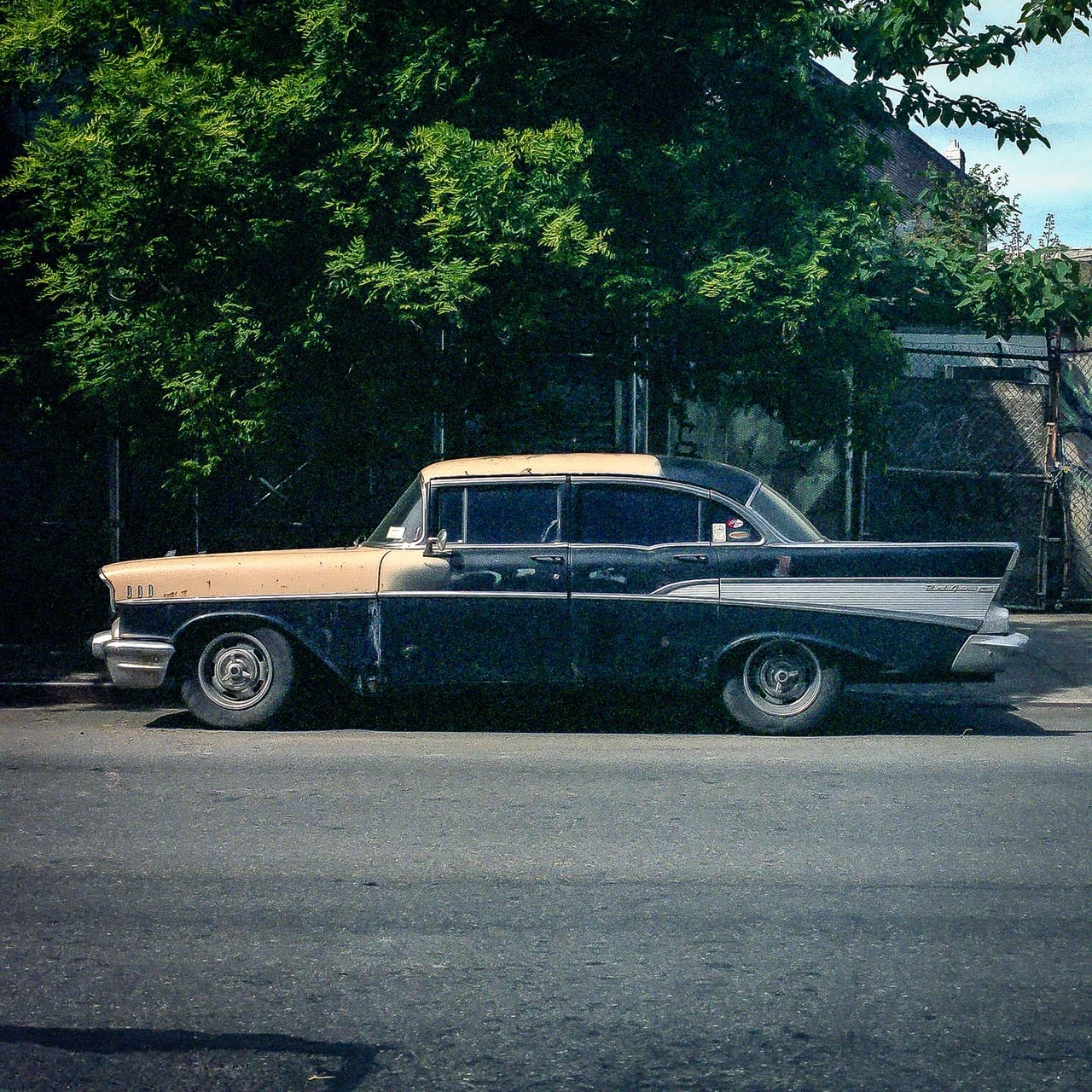 Sam Golanski i jego fotografie starych samochodow z Nowego Jorku-8