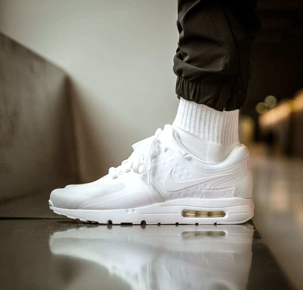 nike air max zero all white