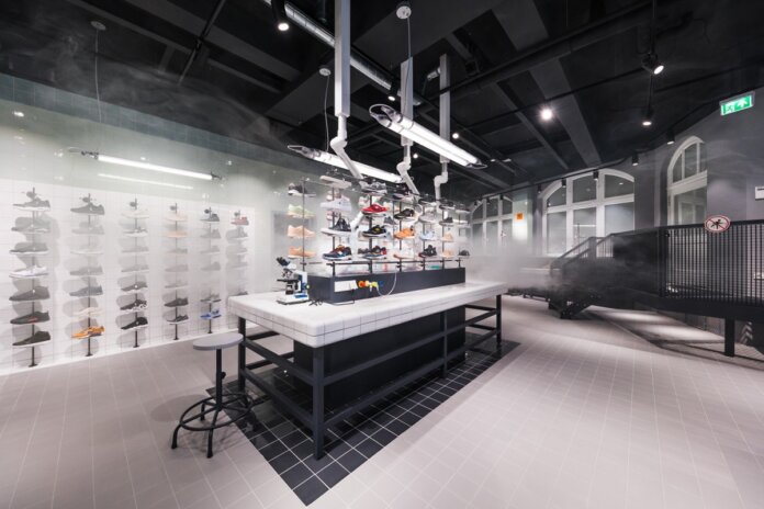 Nowy sklep Solebox w Amsterdamie wyglada jak laboratorium-3