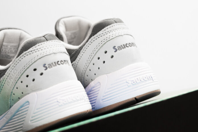 Saucony Grid 8000 - Light Grey / Dark Grey - Gum