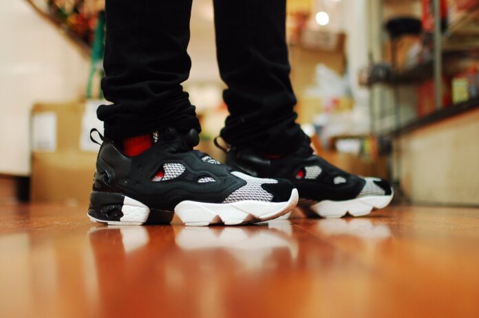 black scale x reebok insta pump fury