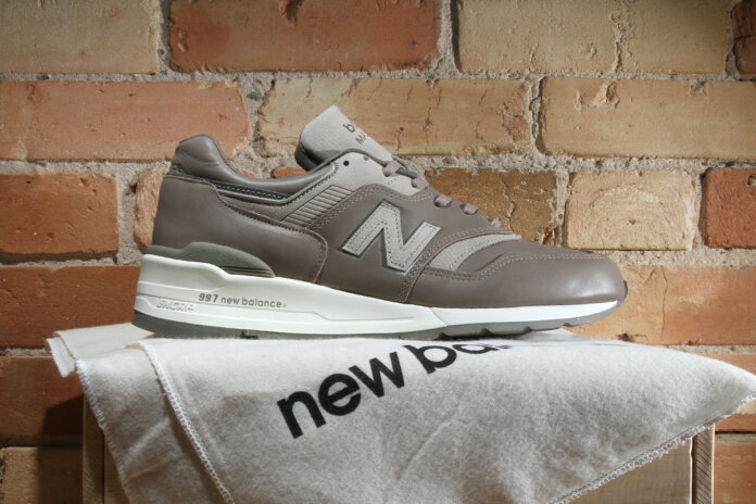 New Balance M997 - Beige / Grey
