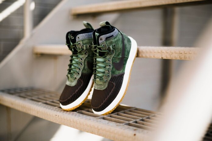 nike lunar force 1 duckboot army green