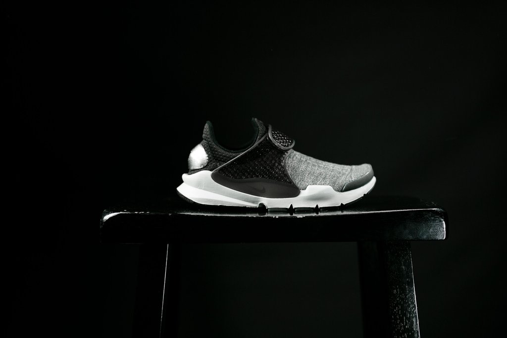 nike sock dart se