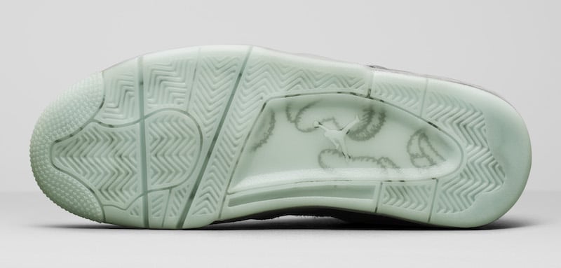 nike air jordan x kaws