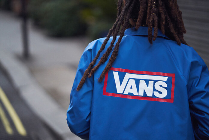 Lookbook Vans x Urban Outfitters ft Sasha Lane ss17 2 Lookbook Vans x Urban Outfitters ft Sasha Lane ss17 2
