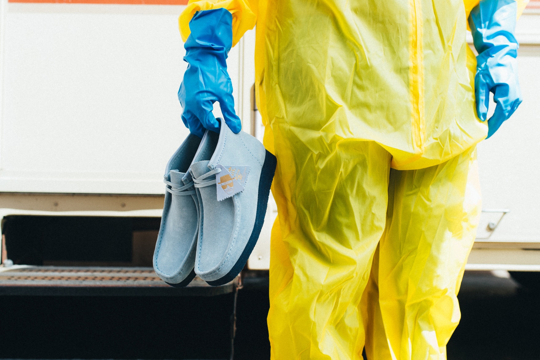 Poczuj sie jak Walter White w butach Bait x Clarks Wallabees10