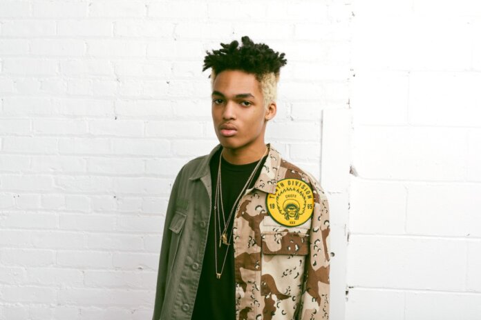 Lookbook 10 Deep 2 dostawa (Wiosna 2017) Lookbook 10 Deep 2 dostawa (Wiosna 2017)