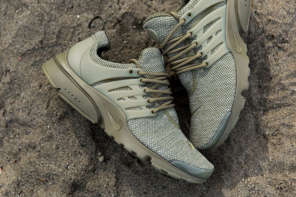 Nike Air Presto and Sock Dart Trooper Pack-1