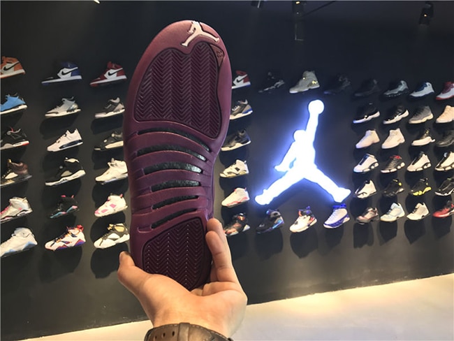 PSNY x Air Jordan 12 Bordeaux Zajawka-3
