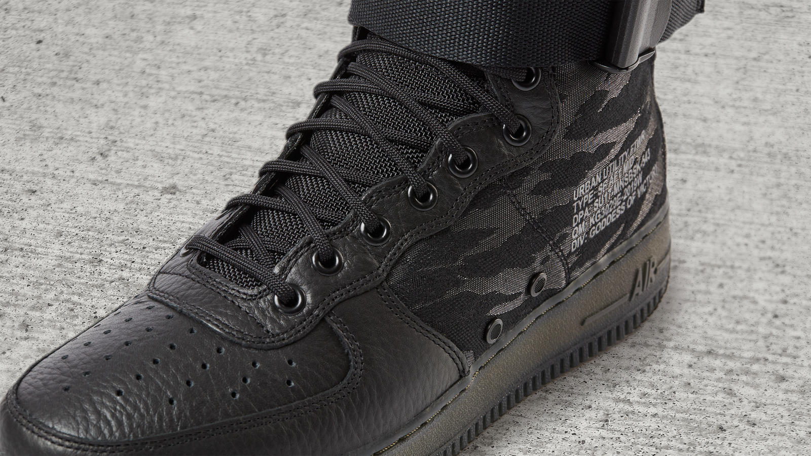 Nike SF-AF1 Mid Tiger Camo-1