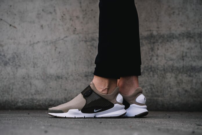 Nike Sock Dart Jaquard Khaki White Cargo Khaki