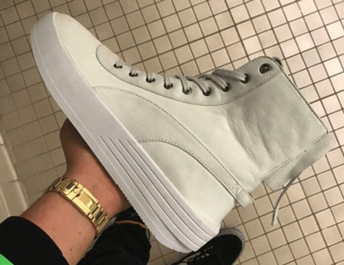 Pierwsze spojrzenie na buty The Weeknd x Puma Pierwsze spojrzenie na buty The Weeknd x Puma