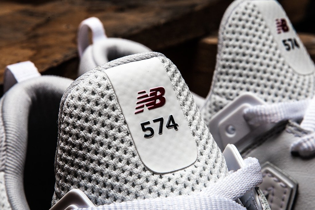 New Balance 574 – White : Black – Red6