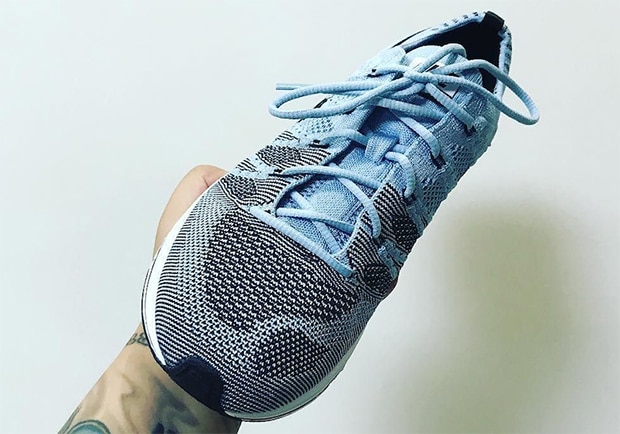 Dwie kolejne wersje Nike Flyknit Trainer-3