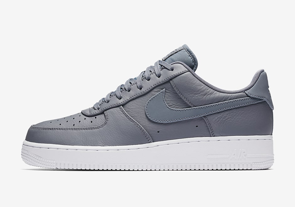 Nike Air Force 1 Low Reflective Swoosh Pack-10