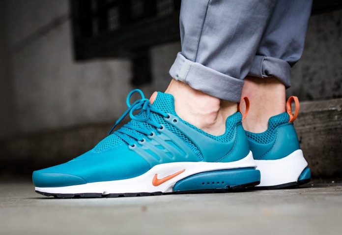 Nike Air Presto Dolphins2