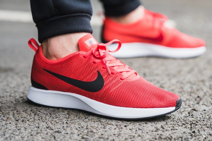 Nike prezentuje nowy model Dualtone Racer-1