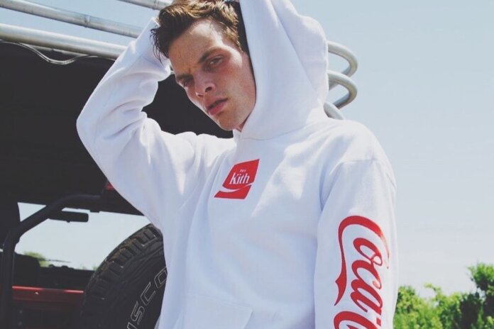 Ronnie Fieg zapowiada kolejna wspolprace z Coca-Cola Ronnie Fieg zapowiada kolejna wspolprace z Coca-Cola