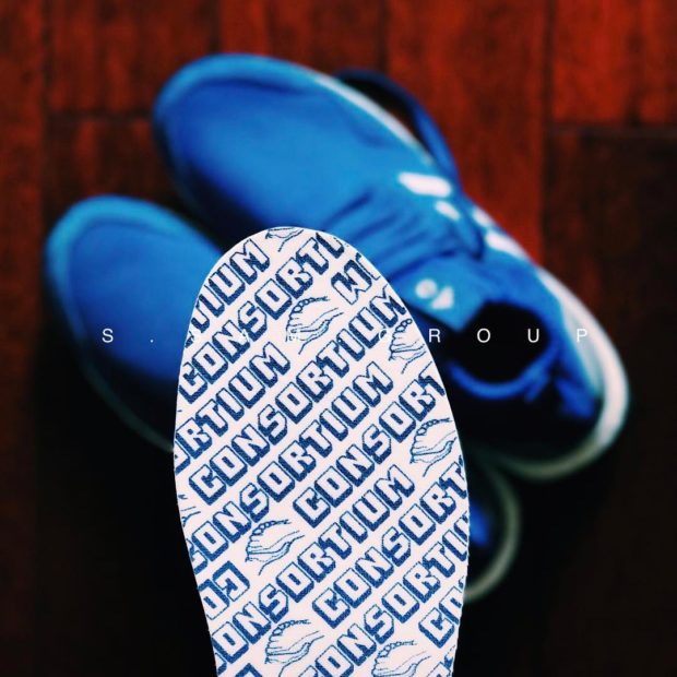 adidas UltraBOOST Mid Run Thru Time5