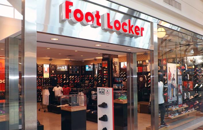 Foot Locker ma klopoty przez Nike