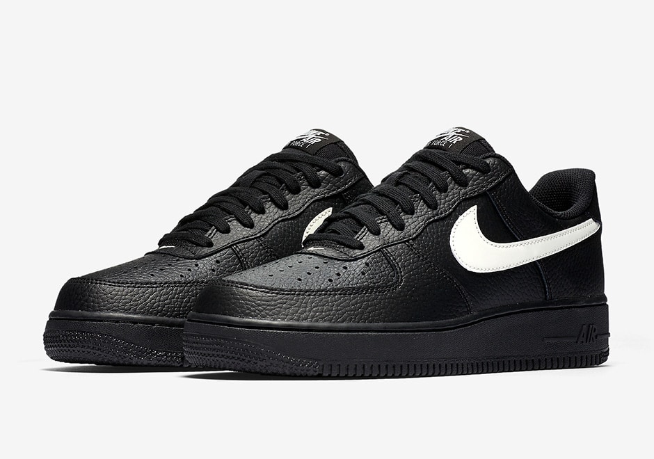 Nike Air Force 1 Low 07 LV8 Black Leather Pack-4