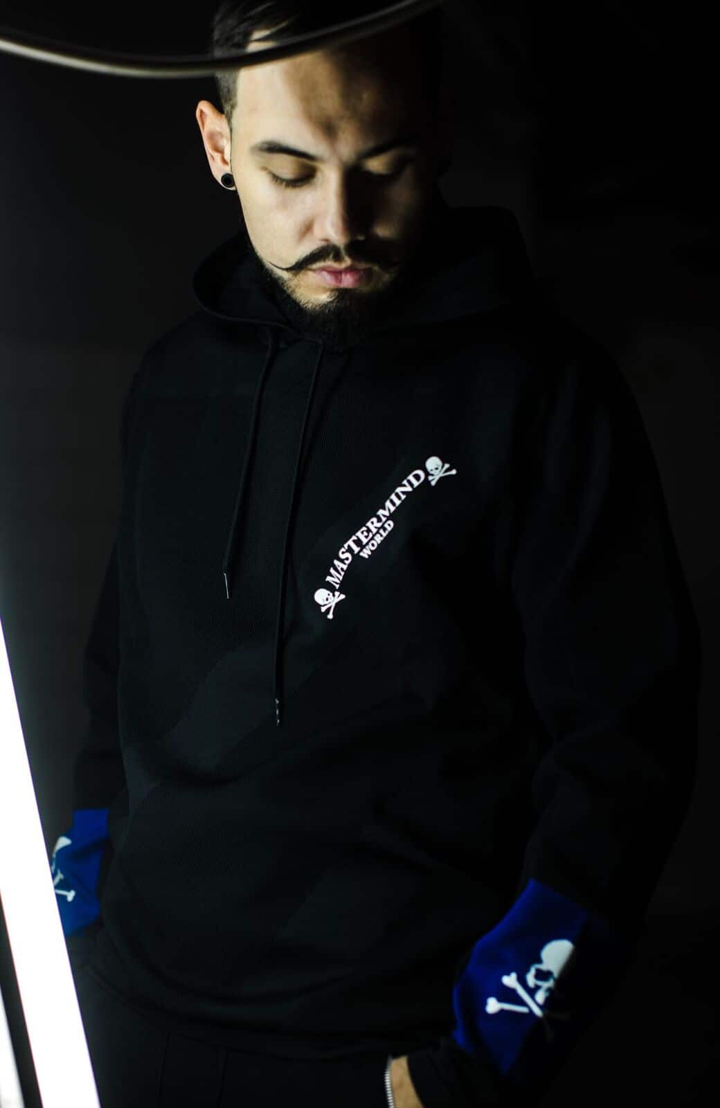 mastermind WORLD x adidas Originals dokladne zdjecia-3