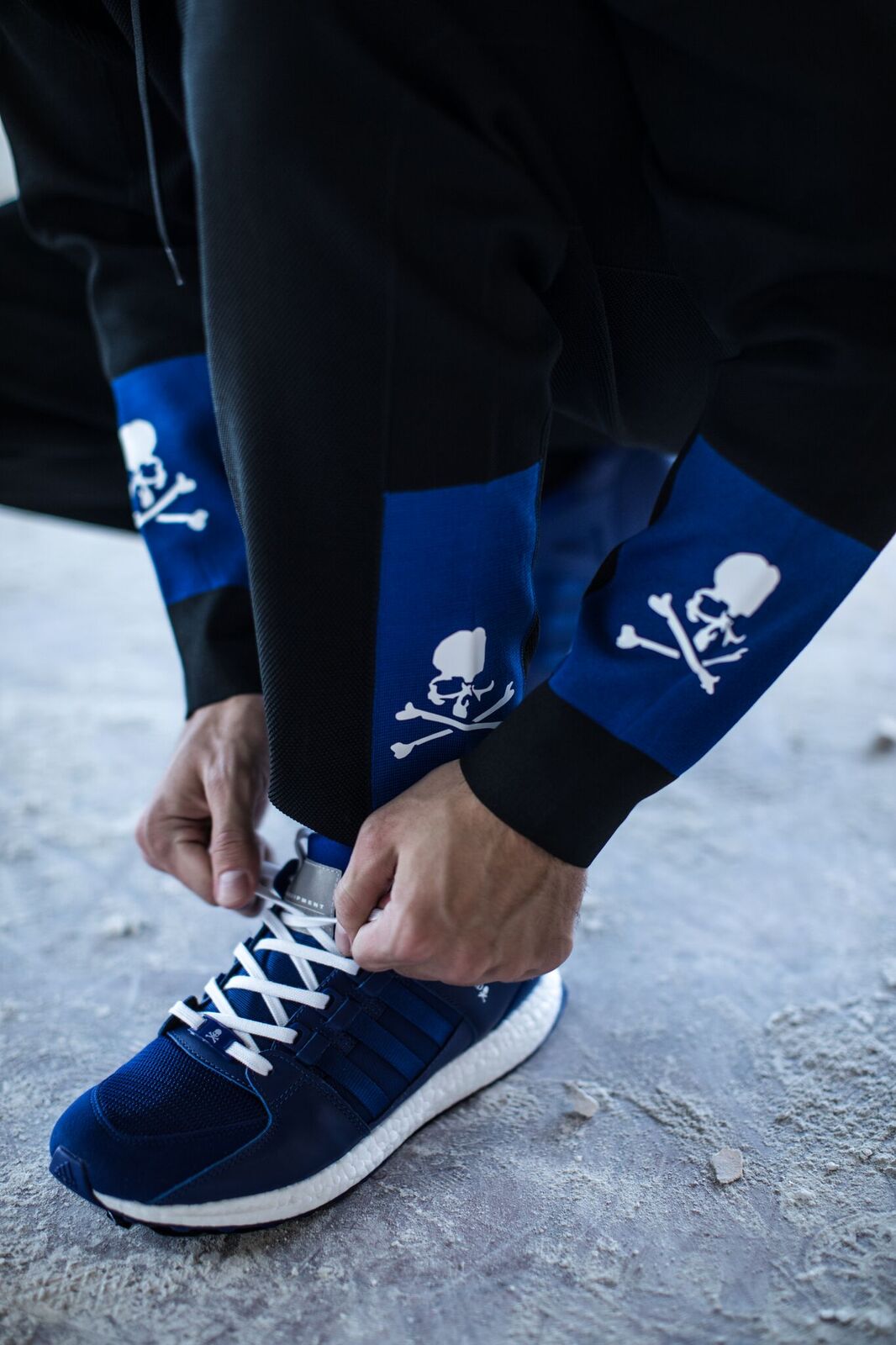 mastermind WORLD x adidas Originals dokladne zdjecia-4