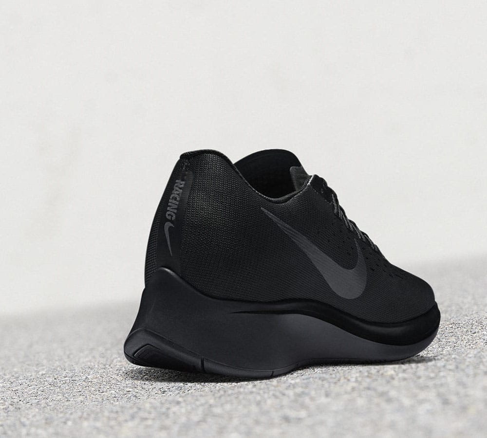 Nike Zoom Fly Triple Black-1
