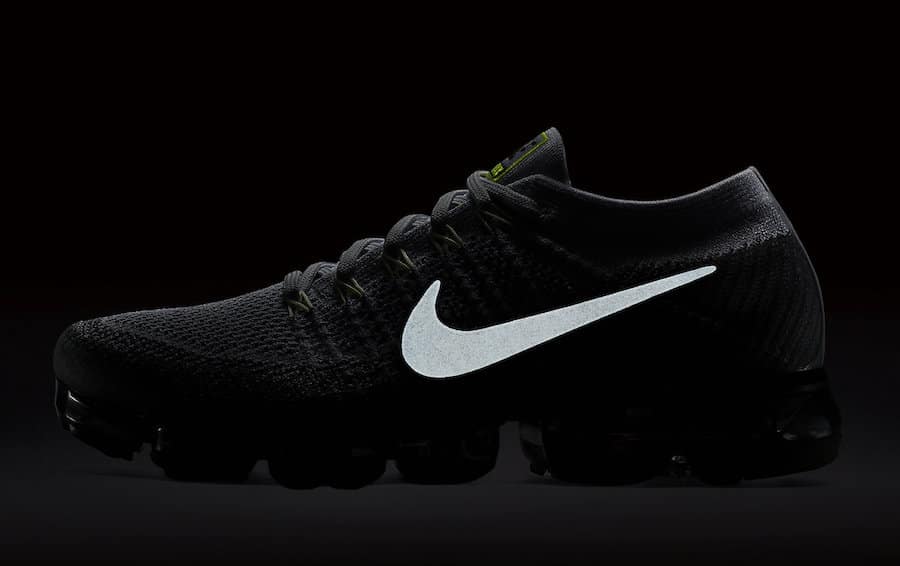 Nike Air VaporMax Heritage Neon-7