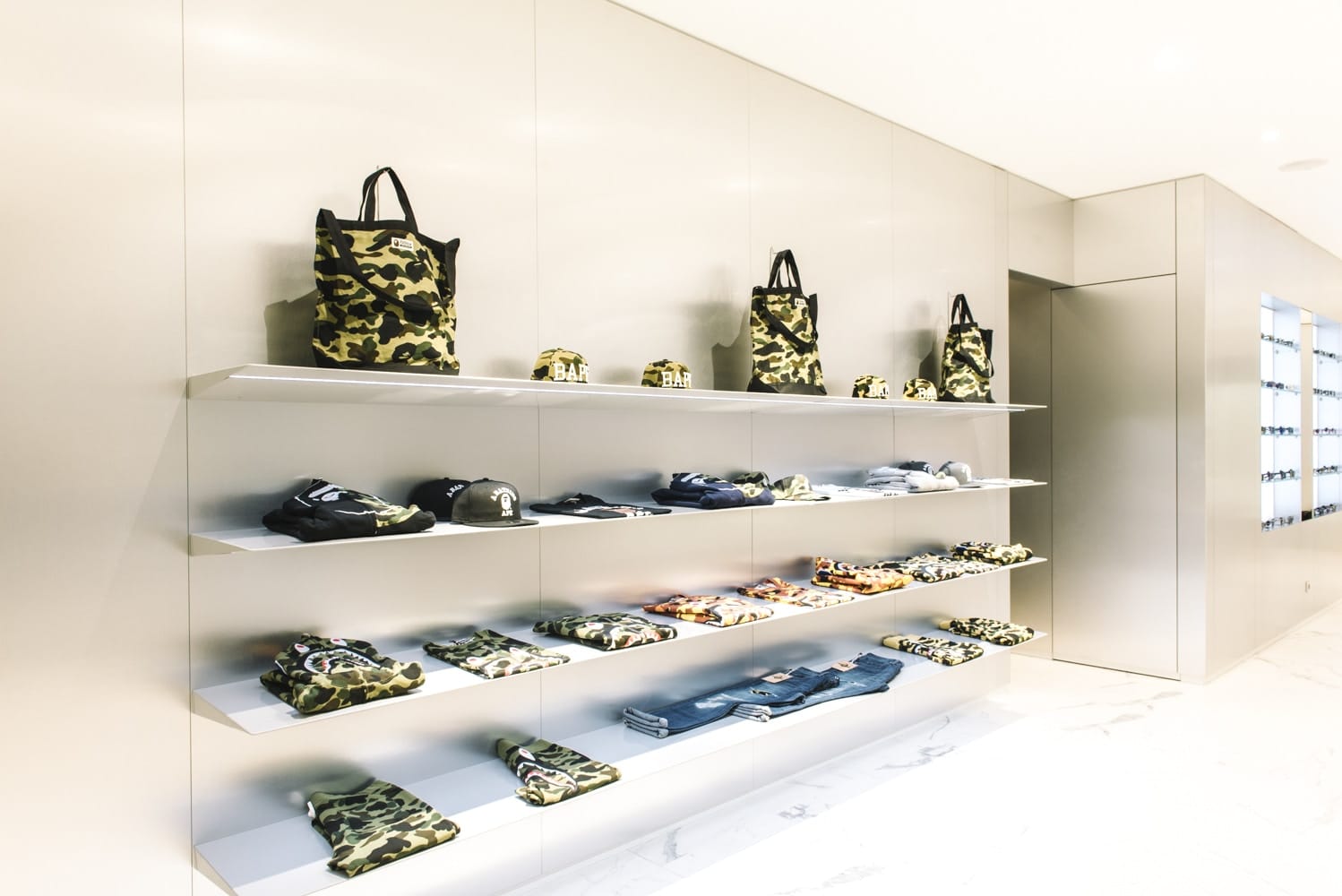 sklep bape paris-7